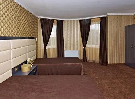 бутиков History 酒店 3*