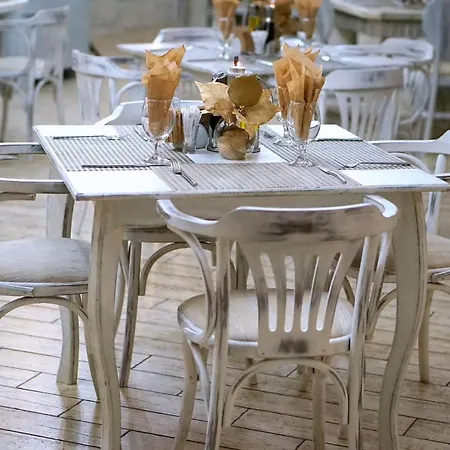 бутиков History Szálloda 3*