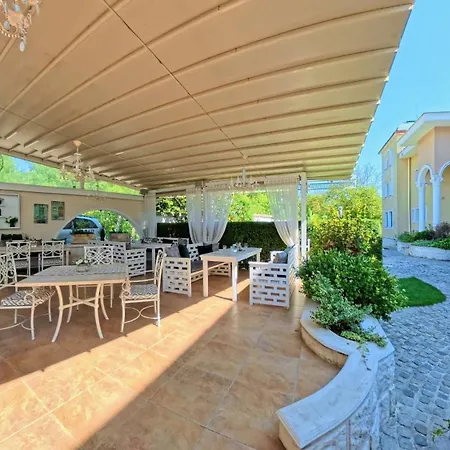 бутиков History Haszkovo