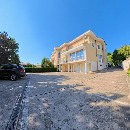 бутиков History Haszkovo