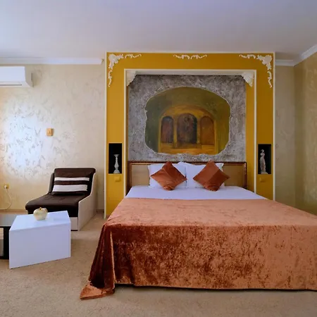 Szálloda бутиков History 3*