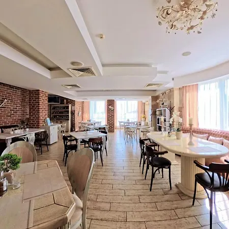 бутиков History 3*