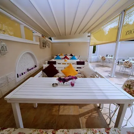 бутиков History 3*