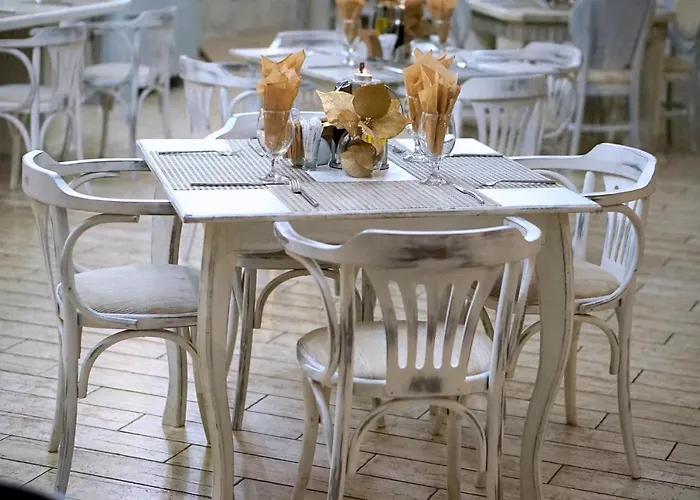 хистори Хотел 3*