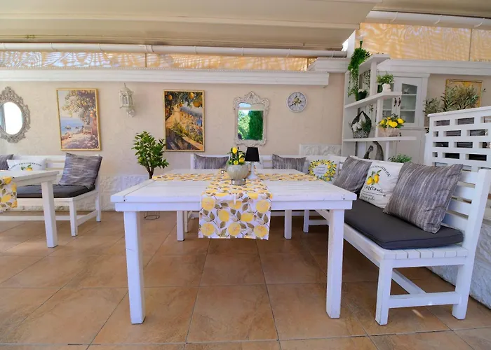 хистори Хотел