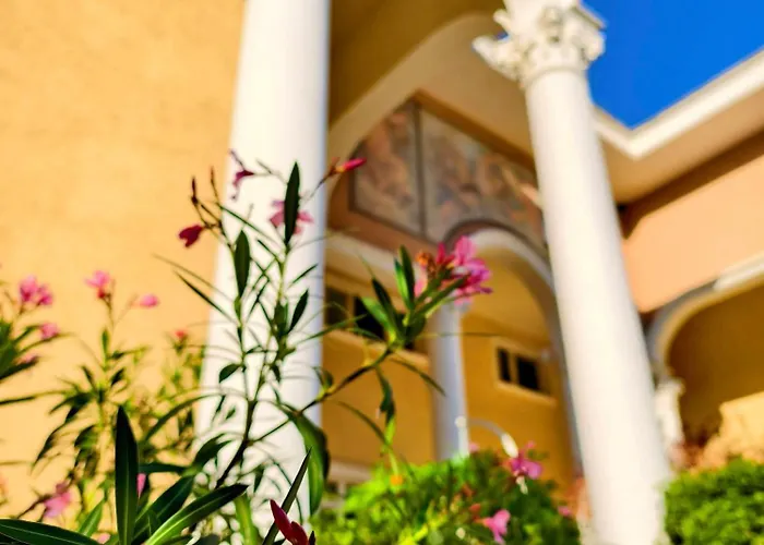 хистори Хотел 3*