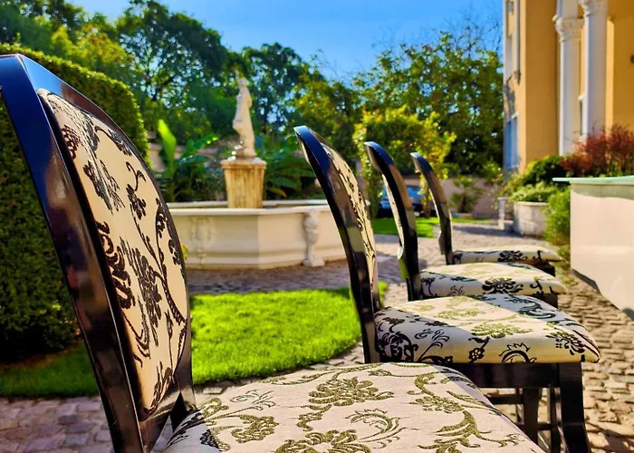 Хотел хистори 3*