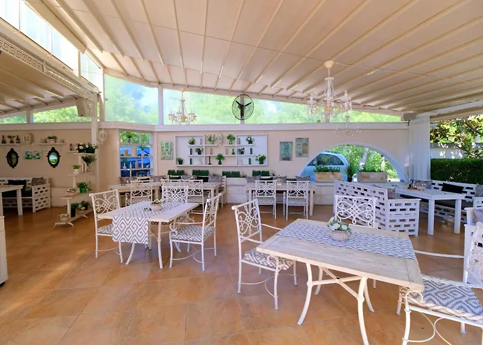 хистори Хотел