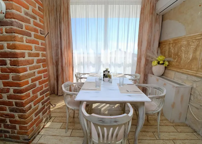 хистори Хотел