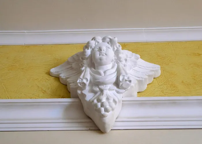 Хотел хистори 3*