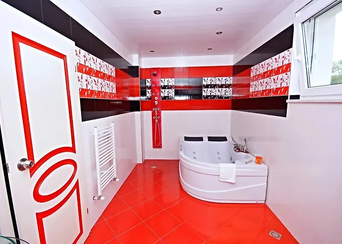 Хотел хистори 3*